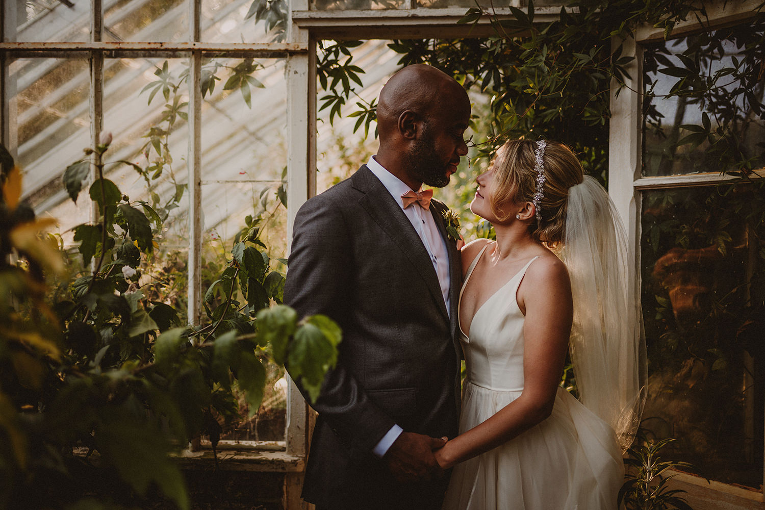 Mini but Multi? Towards a More Perfect Nuptial Celebration